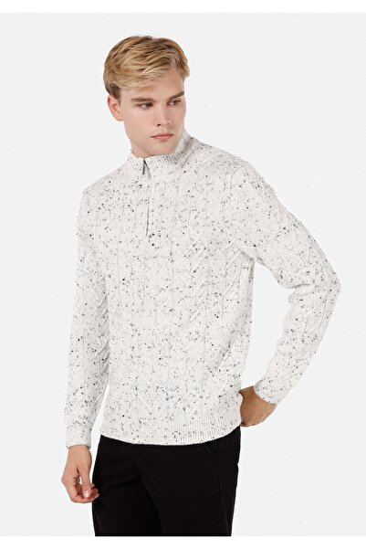 Colin's Слим фит пуловер с висока яка за мъже, цвят екрю