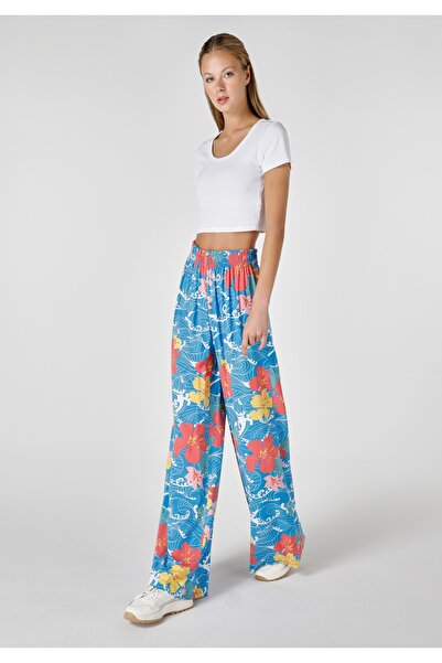 Colin's بنطال نسائي متعدد الألوان بقصة عادية وخصر عالي وواسع الساق