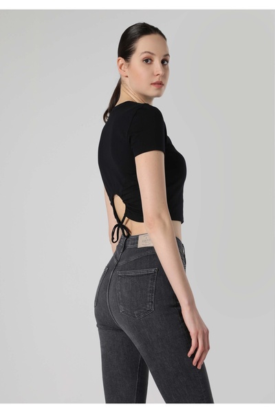 Colin's Слим фит, с кръгла яка, трикотажна, с принт, дамска, черна, къса ръка...