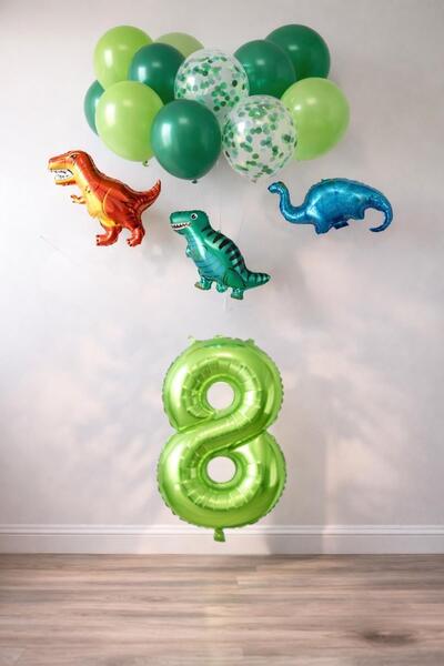 Patladı Gitti Σετ δεινοσαύρων 8 ετών. Φύλλο αριθμού, 3 μίνι δεινόσαυροι και 1...