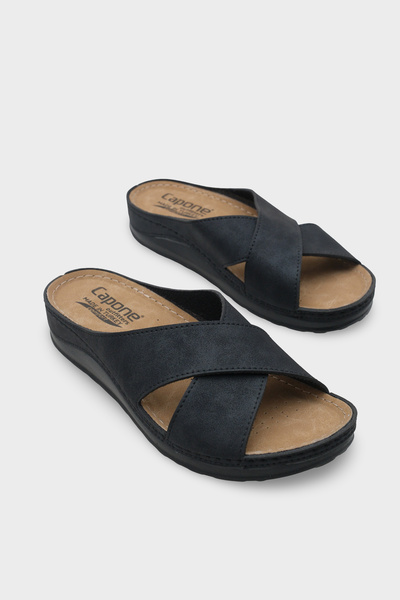 Capone Outfitters Έβενος 107001   Γυναικείες ανατομικές παντόφλες Comfort Cro...