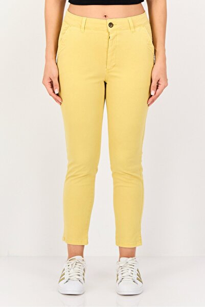 Reiko Women Tapered Fit Solid Chino Pants, Mustard
