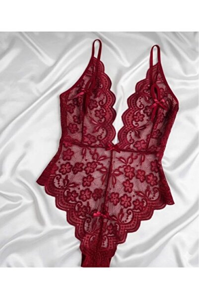 Qulaccia Crvena ženska spavaćica od Čipka dela, poseban i stilizovan set