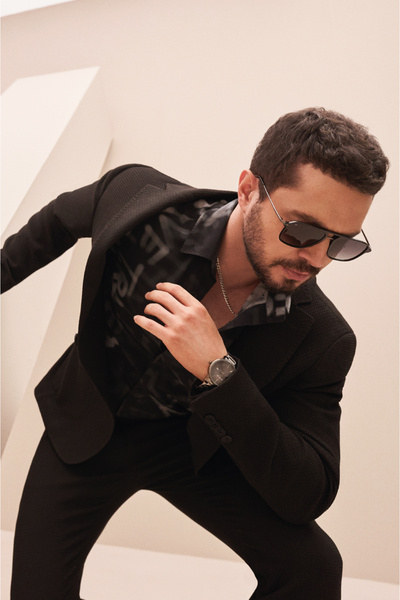 Avva Schwarze Herrenjacke mit Mono-Kragen, doppelten Schlitzen und falschen T...