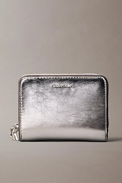Calvin Klein Ck Metallic Cover Zippered Women's Metallic Gray Wallet Lv04F110...