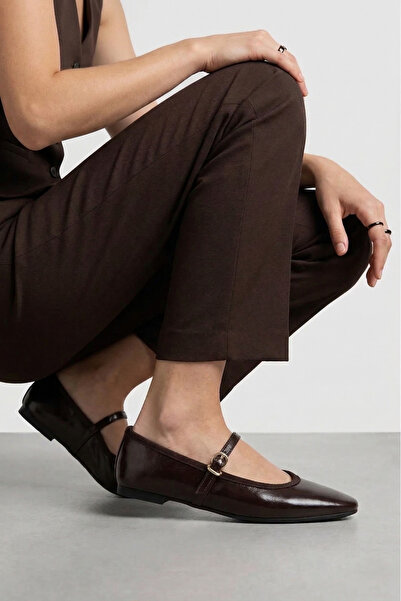 Lorenn Γυναικείες καθημερινές μπαλαρίνες Bella Brown ματ δέρμα με χρυσή αγκρά...