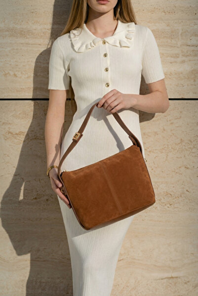 Marjin Дамска чанта от естествена кожа с цип и вътрешен джоб Livena Taba Suede