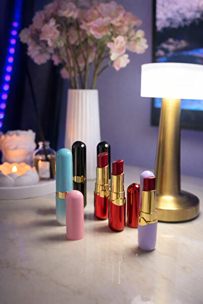 Yürük Ruj Şeklinde Çakmak Dekoratif Kadın Tasarım Çakmak Metal Dolumlu Mini Ş...