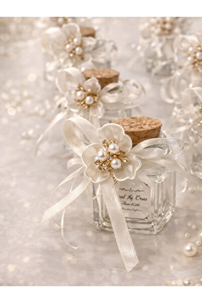 Şekerdavet Badem Şekerli İnci Taş Detaylı Kare Cam Şişe - Nikah ,Nişan Şekeri...