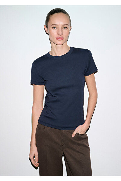 Mavi Navy Blue Basic T-Shirt Fitted / Bodycon Cut 1614065-85315