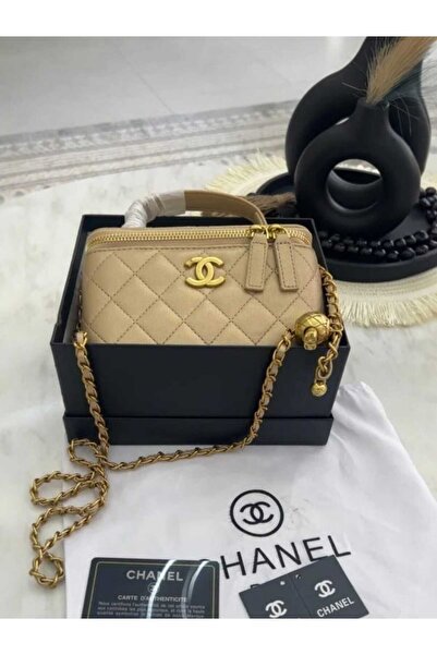 GENERAL Women's Shoulder Bag with Accessories - Gold