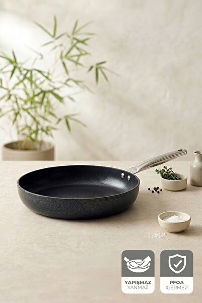 Kitchen Life Gigilli Esperanza Tigaie din titan 26 cm