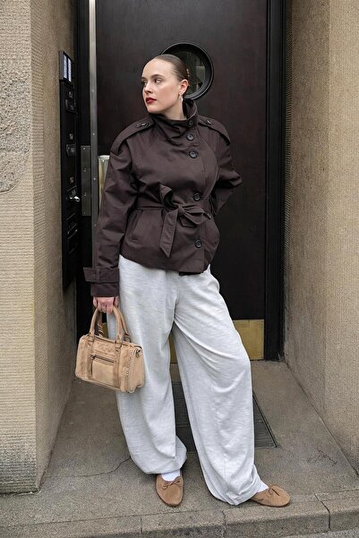 The Moda Καφέ καμπαρντίνα με όρθιο γιακά και ζώνη