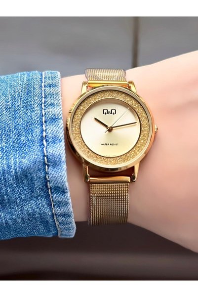 Q&Q Women's Wristwatch with Wicker Band Gold Color
