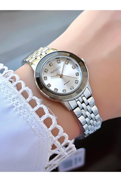 Ferrucci ساعة يد نسائية من ميلانو بحجر أبيض وسوار معدني فضي