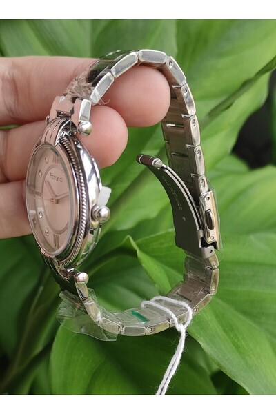 Ferrucci ساعة يد نسائية أنيقة بإطار شبكي فضي، قلب ثواني - قرص رخامي، سوار معدني