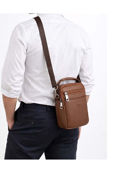 deri,se club حقيبة يد وكتف للرجال بلون أسمر مع جيوب متعددة وحزام