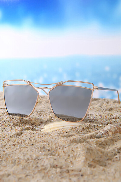 Di Caprio نظارة شمسية بيضاوية للنساء DTX1076D