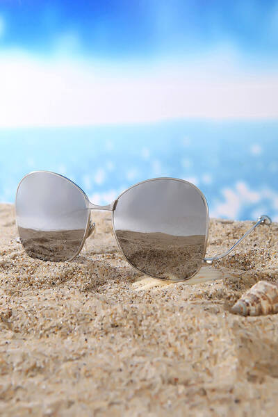 Di Caprio نظارة شمسية بيضاوية للنساء DTX1119D