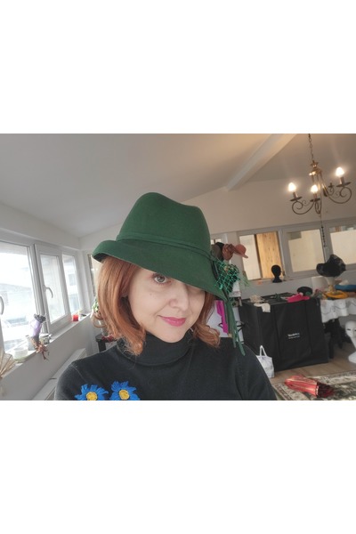 Miss Hat Green Wool Felt Fedora Hat with Feather and Veil