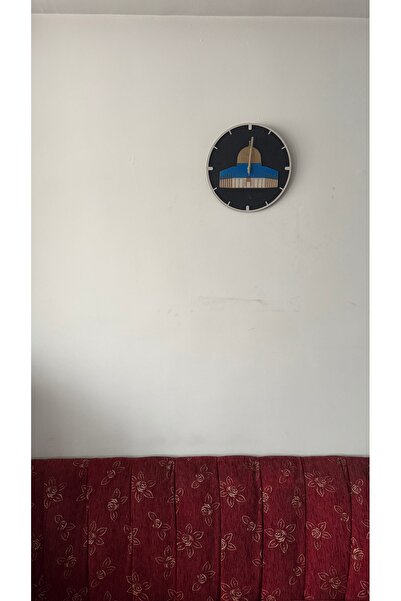 Ahşap Kudüs Desenli Tasarım Lüks Dekoratif Siyah Altın Duvar Saati