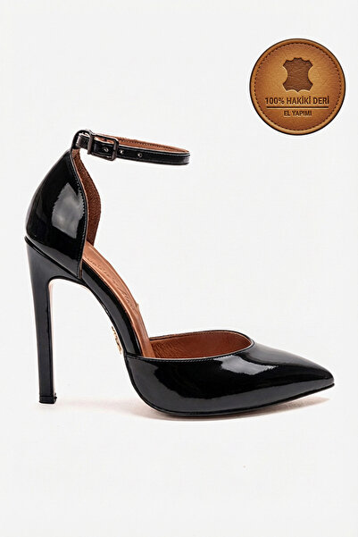 Ayakkabı Ateşi Γνήσιο δερμάτινο μαύρο λουστρίνι με μυτερή μύτη και ψηλό λεπτό...