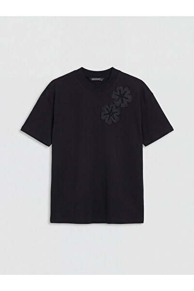 LC Waikiki Peak New Season Crew Neck Floral Embroidered Blouse