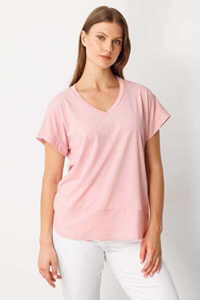 ON Women's Plus Size V-Neck Piece T-Shirt 71476 Powder