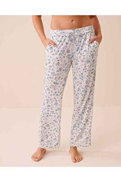 La Vie en Rose بنطلون بيجامة بطبعة زهور وحافة مكشكشة وتصميم بوينتيل