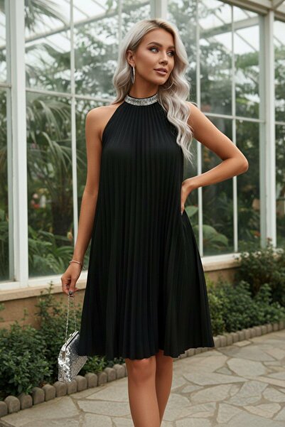 Mossta Balıkçı Yaka Pileli Krep Elbise - Siyah