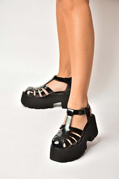 Fox Shoes Y272983109 Pantofi sandale de damă cu talpă groasă, negre