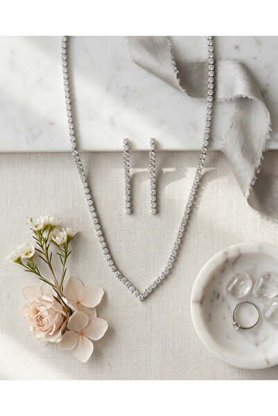 Dorvina طقم أقراط وقلادة نسائية من سو يولي، لون فضي، مرصع بحجر الزركون، طقم ق...