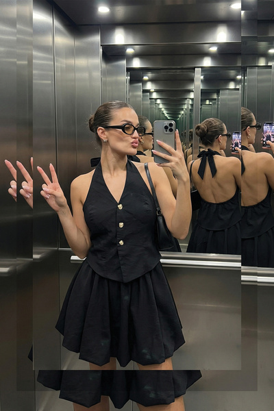 Quzu Rochie tip balon cu guler halter, neagră