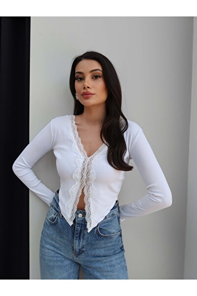 ESRAHELVACI Dantel Detay Triko Bluz