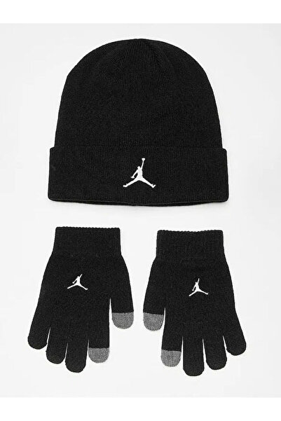 Nike Caciula Jan Jordan Essentials S