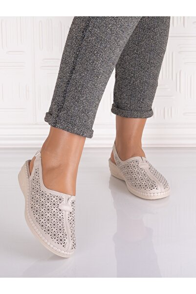 ADS Beige Women's Casual Shoes Made of Ecological Leather Adnana, Size 39