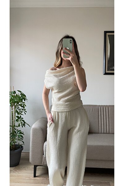 Nobrand Bürümcük Kumaş Omuz Dekolteli Bluz Pantolon Takım