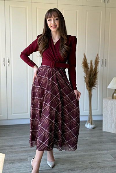 Dilay Gökoğlu Butik Καρό φούστα με επένδυση και ζώνη, μίντι μπορντό φόρεμα