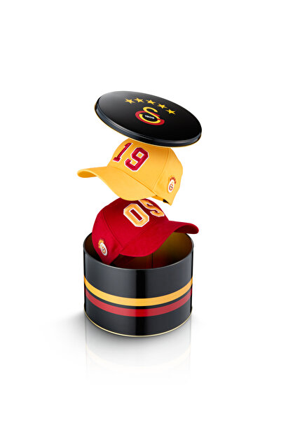 GSStore Galatasaray Sevgililer Günü 2`li Şapka Set-Kutulu U252375
