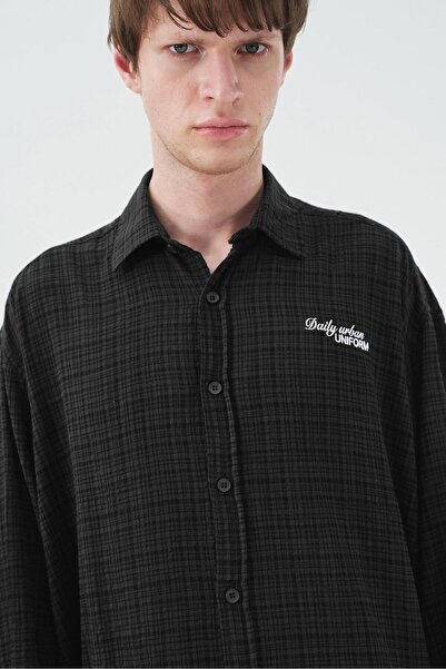 GIESTO Cămașă neagră în carouri, cu croială lejeră și confortabilă