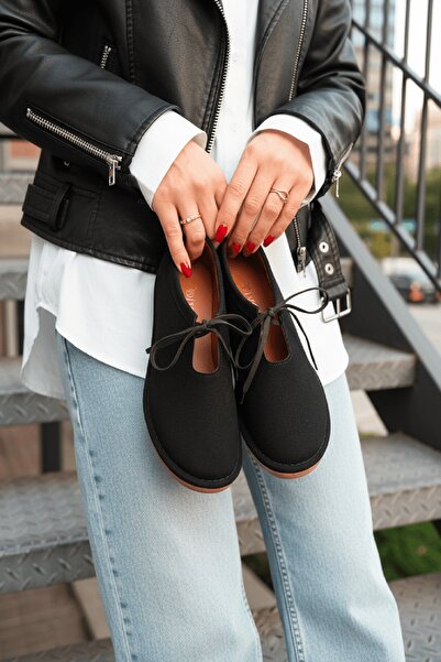 DİVOLYA Дамски черни обувки-чехли Бруно (с ток 2 см), със заоблен връх и лазе...