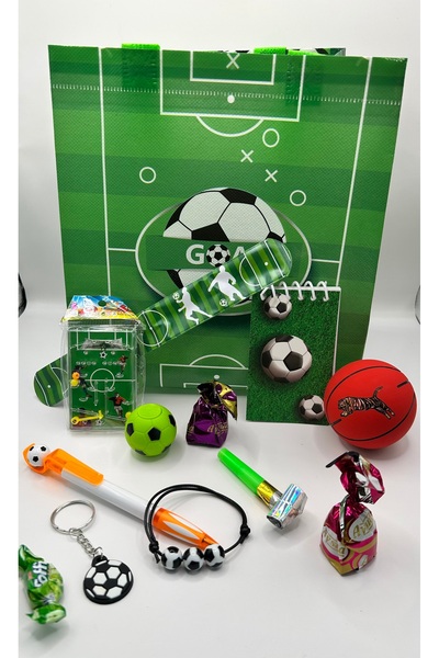 SoCadeauByLyna Football Birthday Goodie Bag: Full, fun and ready-to-give!