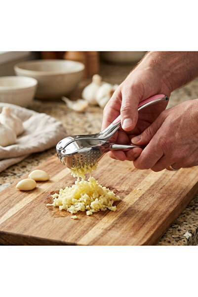 cc bin shihon High-Quality Garlic Crusher, Rust-Resistant Structure, Colorful...