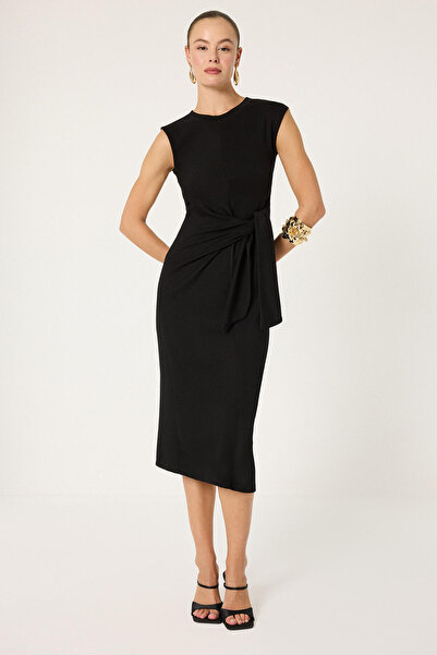 Touché Privé Front Tie Sleeveless Dress