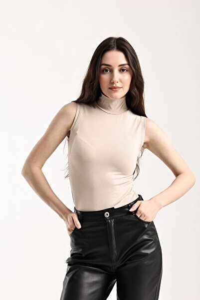 Trend Sizde Women's Half-Thigh Sleeveless Bodysuit – Stretchy Fabric, Stylish...