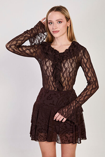 BARRELS AND OIL Women's V-Neck Ruffled Lace Blouse - Bitter Coffee