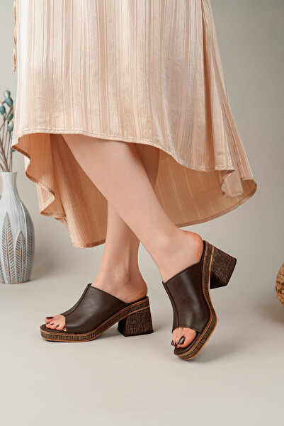 ROSETTEE Kadın Kahverengi Topuklu Günlük Yazlık Rahat Terlik