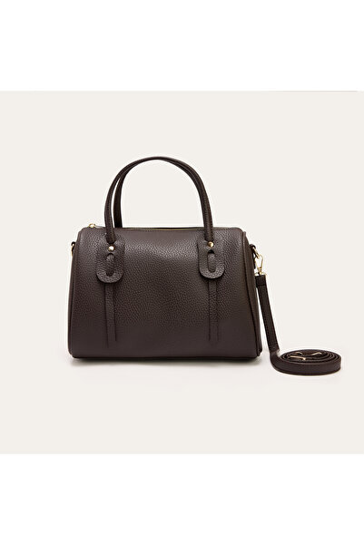 Mudo حقيبة يد بحزام بمظهر جلدي