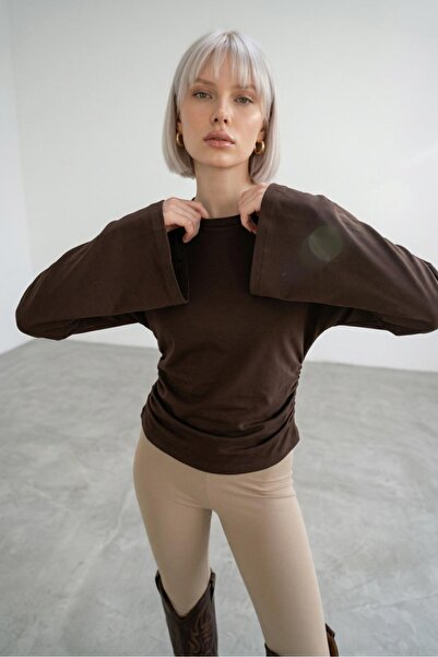 Safgiyim44 Wide Sleeve Gathered Side Blouse Brown