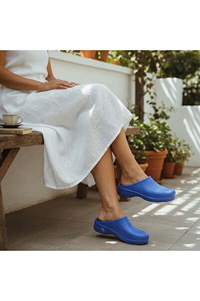 OEM Casual clogs for women, indoor or outdoor clogs, suitable for all seasons...